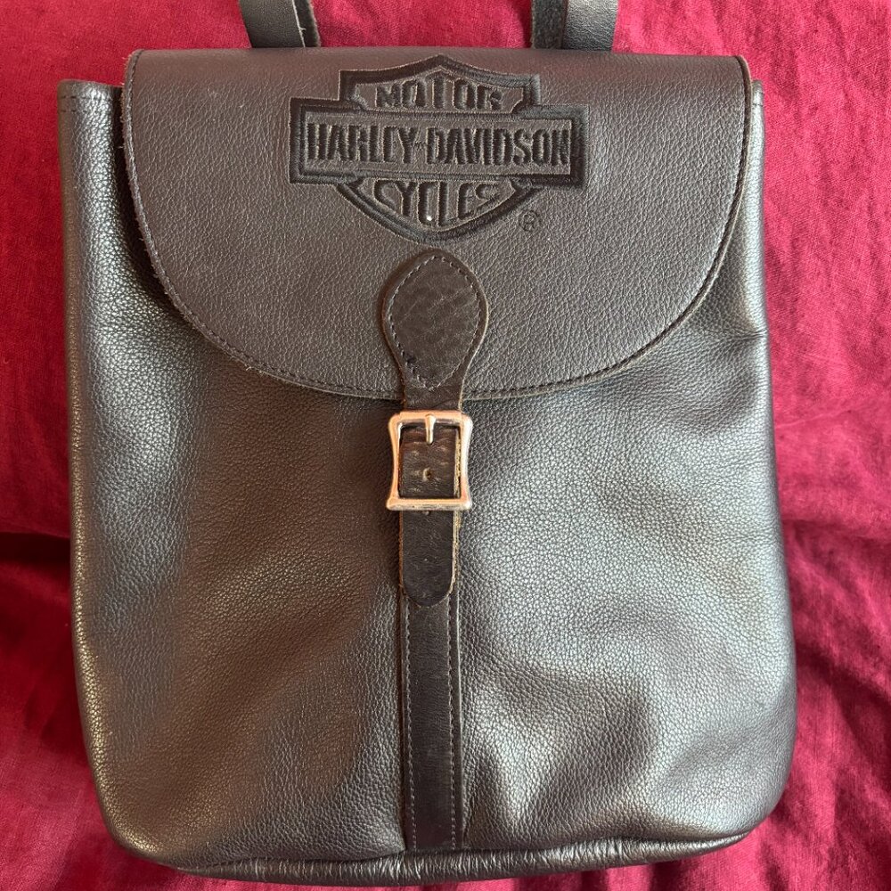 Harley-Davidson Black Leather Backpack with Buckle - Picture 4 of 4